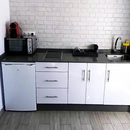 Estudio Con Terraza En 0ferta Conil